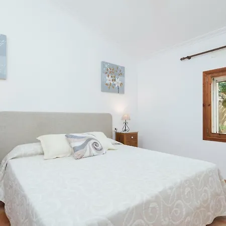 Es Cocons Villa *
