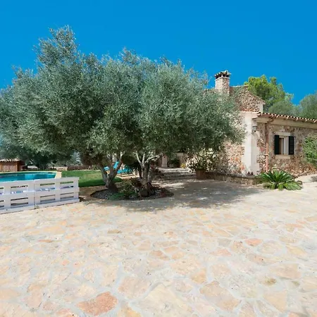 Es Cocons Sineu (Mallorca)